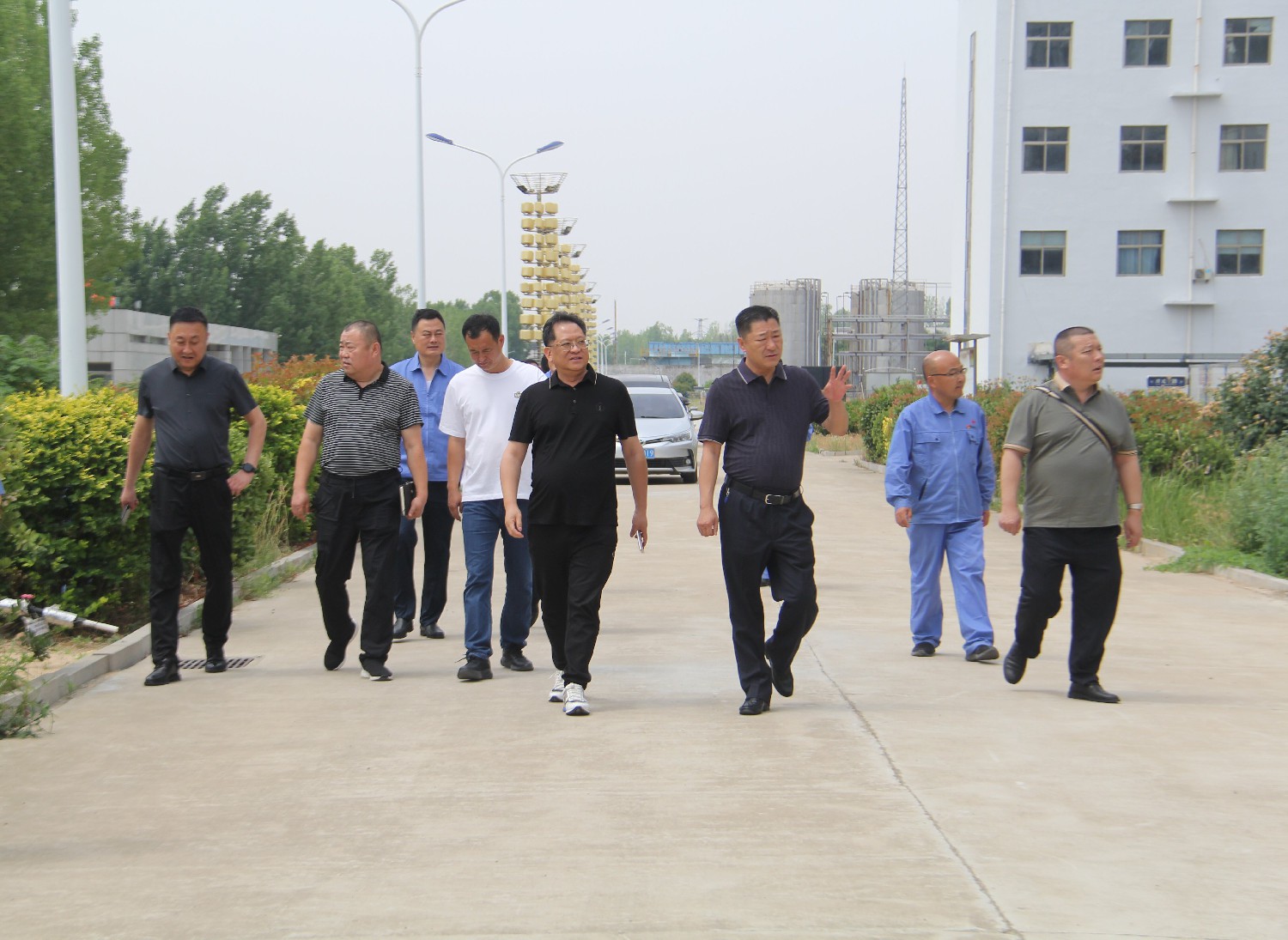 中商國(guó)聯(lián)、上海電力來化工基地合作洽談