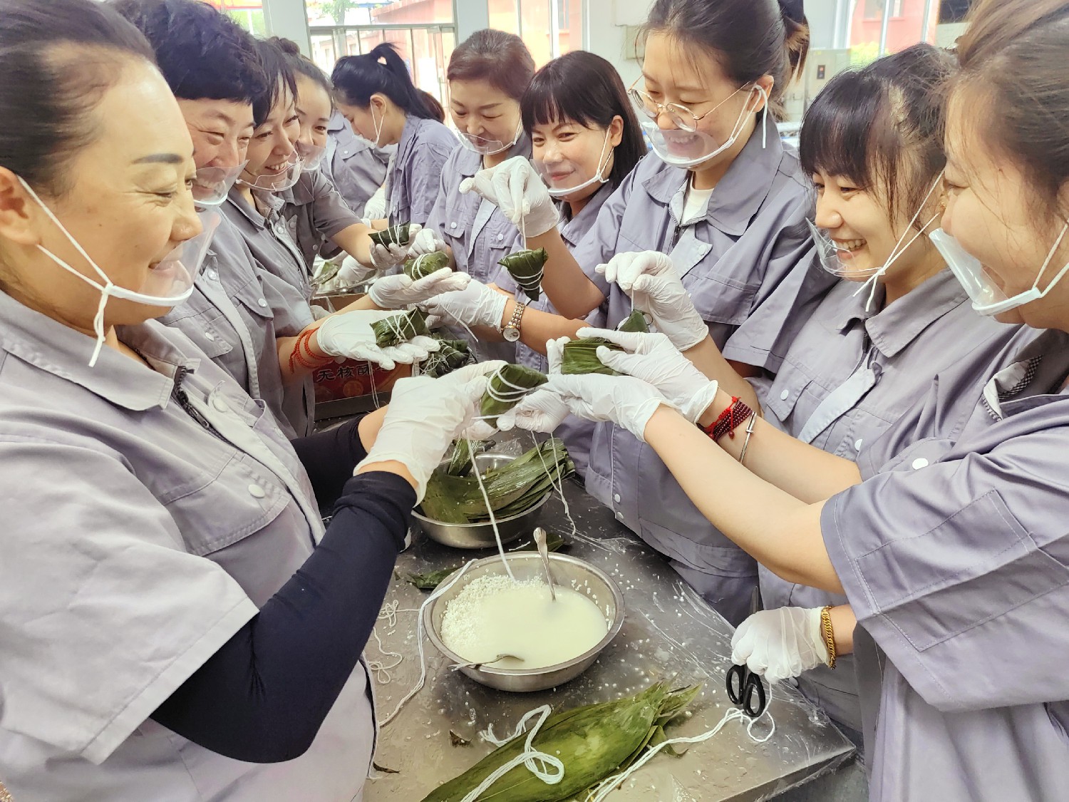 粽香送溫情，共筑安全夢