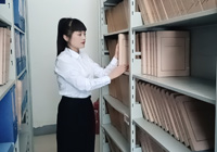 《聚微塵星火，匯時代光明》 趙  琴